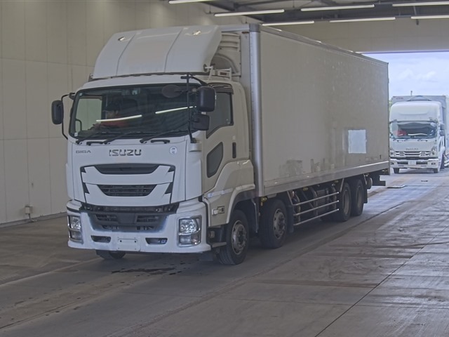 Isuzu GIGA 2016 7150811-0