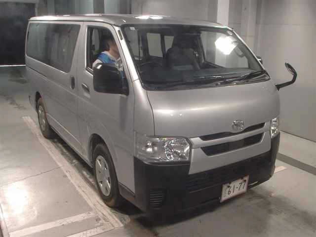 Toyota HIACE VAN 2024 7139379-0