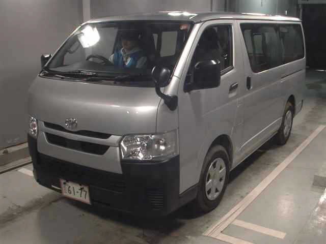 Toyota HIACE VAN 2024 7139379-4