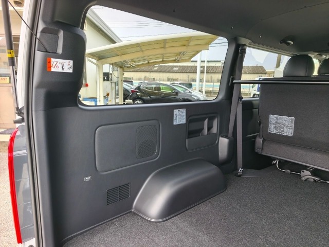 Toyota HIACE VAN 2026 7139411-6