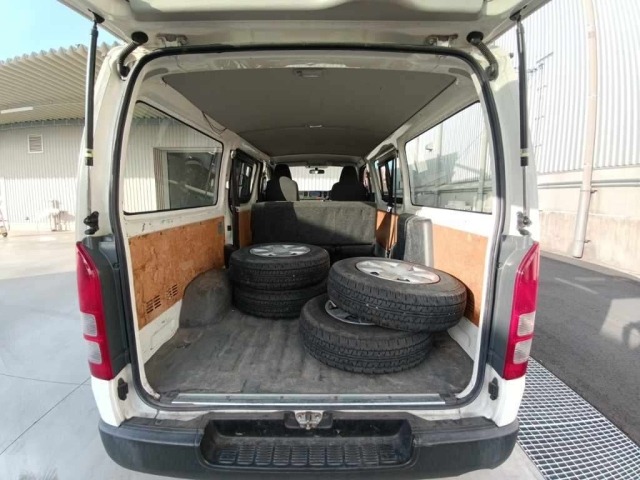 Toyota HIACE VAN 2015 7139606-11