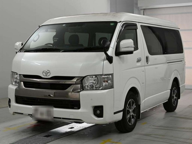 Toyota HIACE VAN 2023 7139615-0