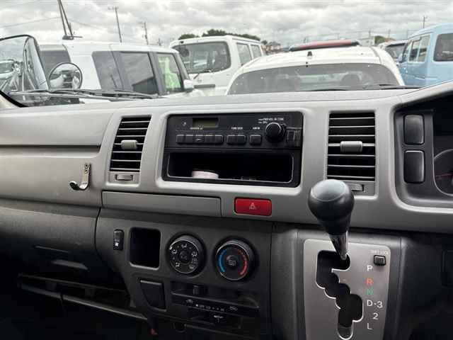 Toyota HIACE VAN 2005 7139689-6