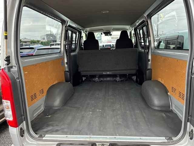 Toyota HIACE VAN 2024 7139690-10