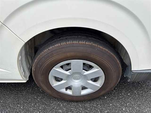 Toyota HIACE VAN 2019 7139700-9