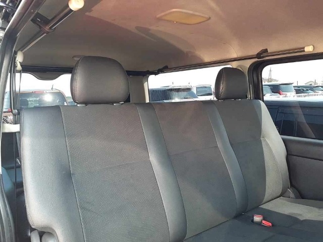 Toyota HIACE VAN 2015 7139775-11