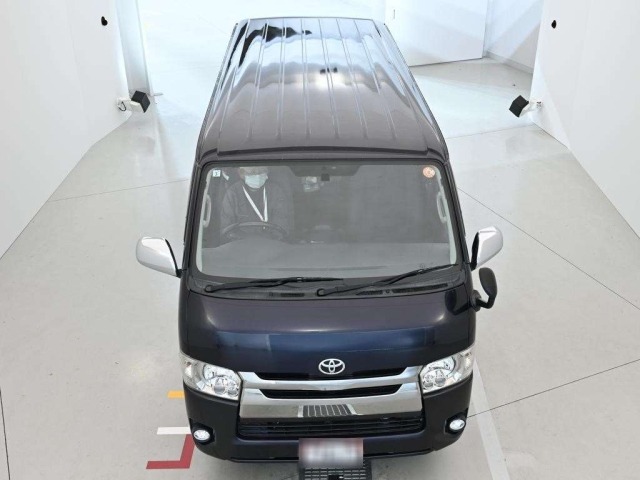 Toyota HIACE VAN 2015 7139775-7