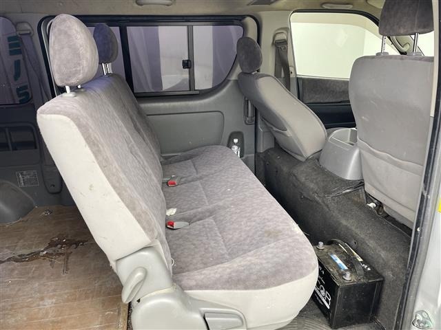 Toyota HIACE VAN 2006 7140458-12