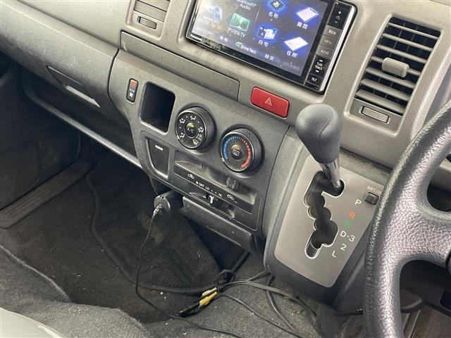 Toyota HIACE VAN 2006 7140458-8