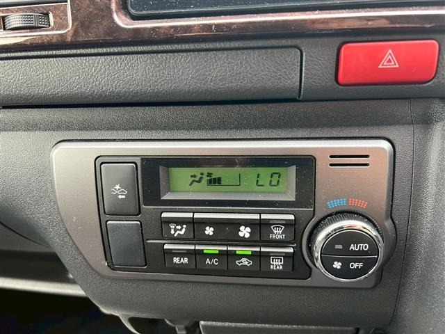 Toyota HIACE VAN 2018 7140555-11