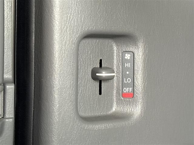 Toyota HIACE VAN 2009 7140578-9