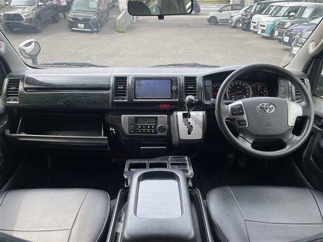 Toyota HIACE VAN 2014 7140603-13