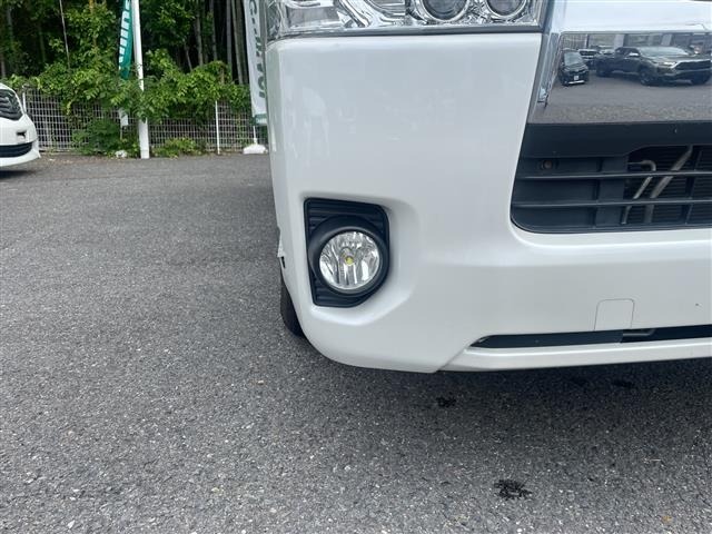 Toyota HIACE VAN 2014 7140603-2