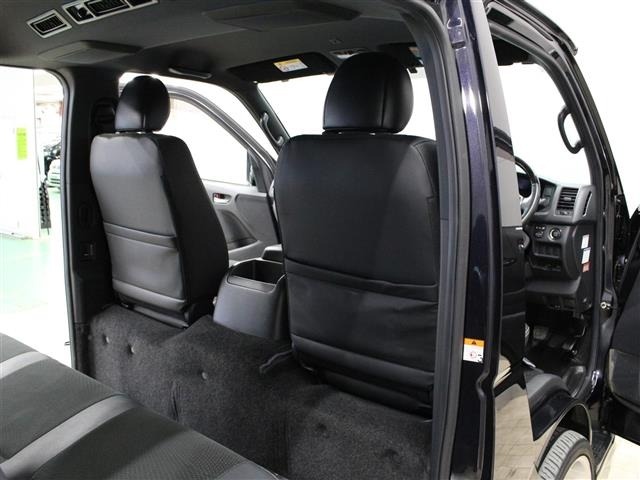 Toyota HIACE VAN 2024 7140629-7