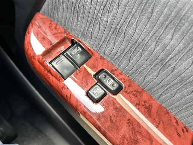 Toyota HIACE VAN 2012 7140630-18