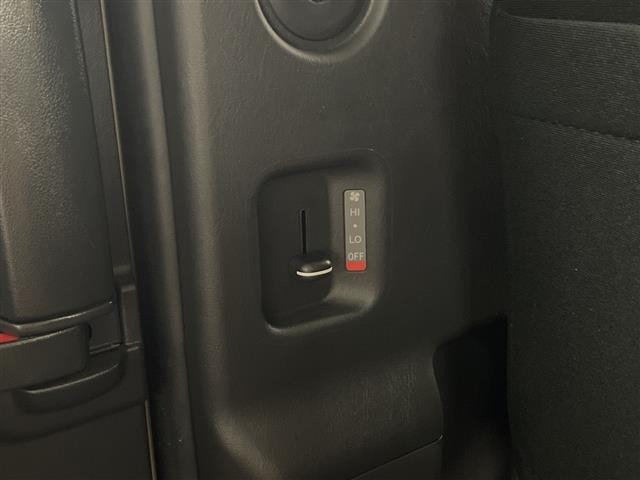 Toyota HIACE VAN 2024 7140658-3