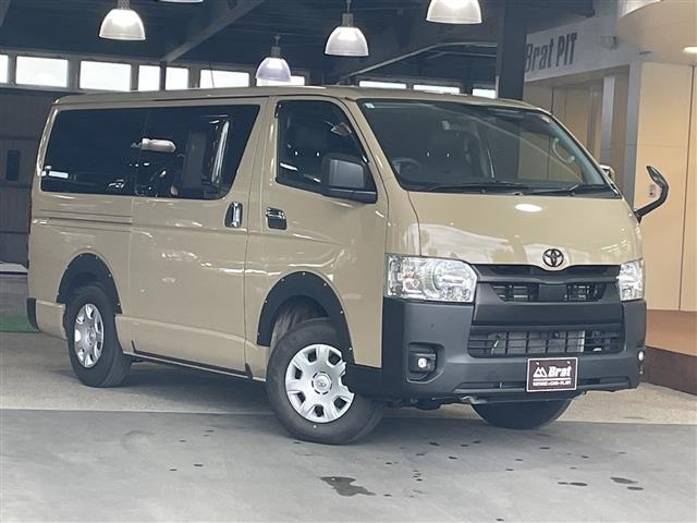 Toyota HIACE VAN 2024 7140660-0