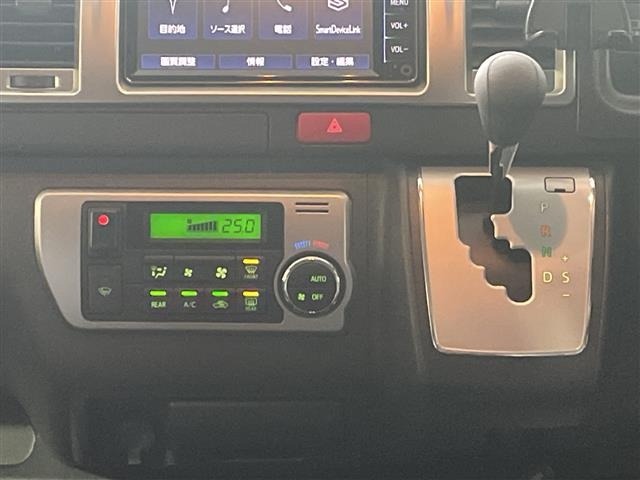 Toyota HIACE VAN 2024 7140660-3