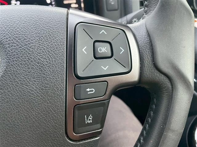 Toyota HIACE VAN 2023 7140682-12
