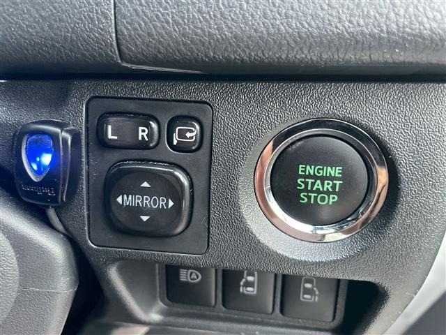 Toyota HIACE VAN 2023 7140682-2