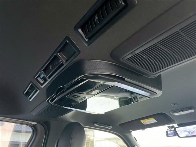 Toyota HIACE VAN 2023 7140682-4
