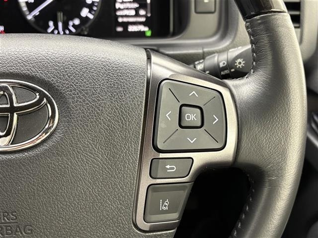Toyota HIACE VAN 2022 7140683-18