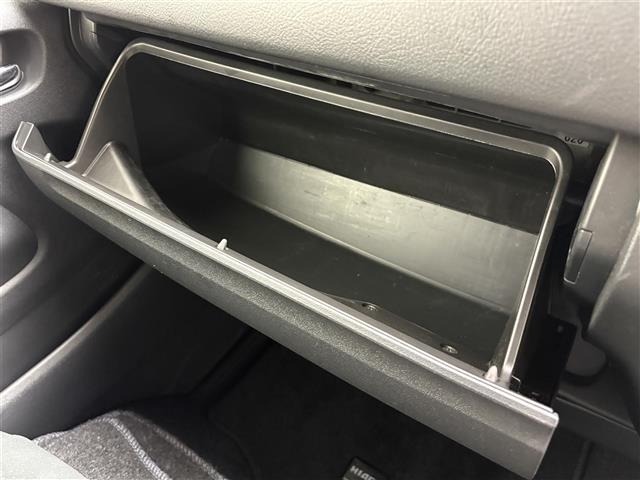 Toyota HIACE VAN 2022 7140683-2