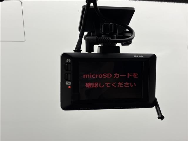Toyota HIACE VAN 2022 7140683-8