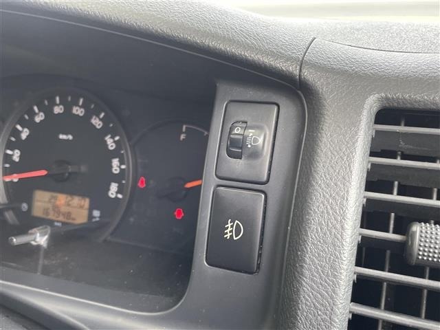 Toyota HIACE VAN 2015 7140696-21