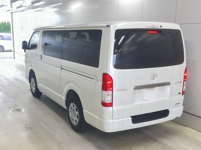Toyota HIACE VAN 2026 7140708-1