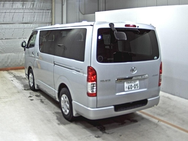 Toyota HIACE VAN 2016 7140767-1