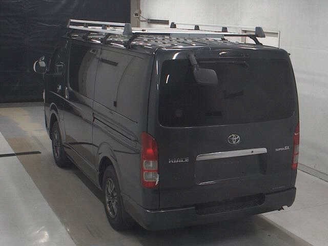 Toyota HIACE VAN 2004 7140781-1