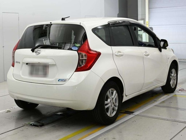 Nissan NOTE 2013 7139152-1