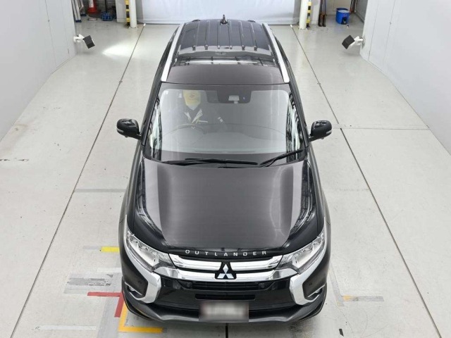 Mitsubishi OUTLANDER 2017 7142426-7