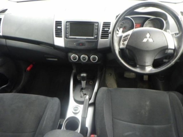 Mitsubishi OUTLANDER 2006 7142462-3