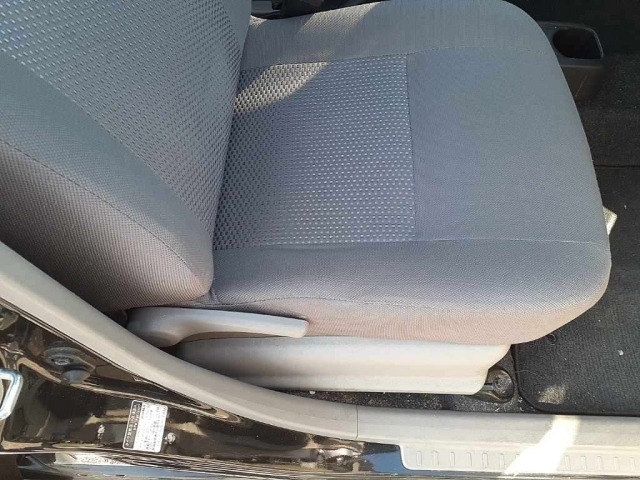 Toyota PIXIS EPOCH 2015 7145261-10