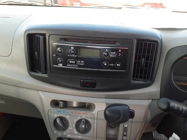 Toyota PIXIS EPOCH 2015 7145261-12