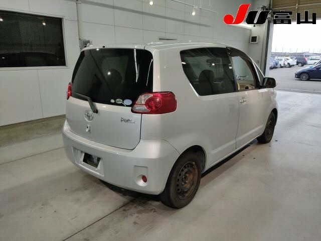 Toyota PORTE 2012 7144957-5