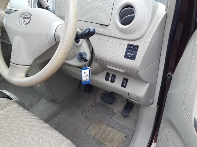Toyota PORTE 2011 7144980-9