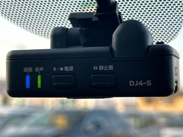 Nissan SKYLINE 2018 7153237-17