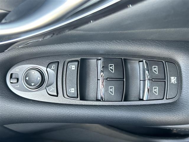 Nissan SKYLINE 2018 7153237-21