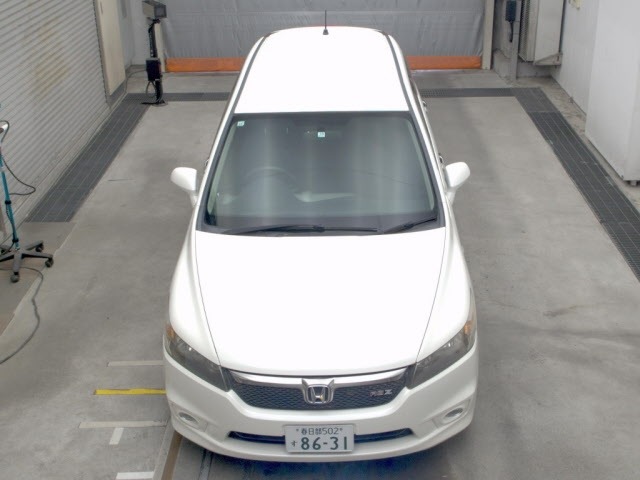 Honda STREAM 2009 7141297-6