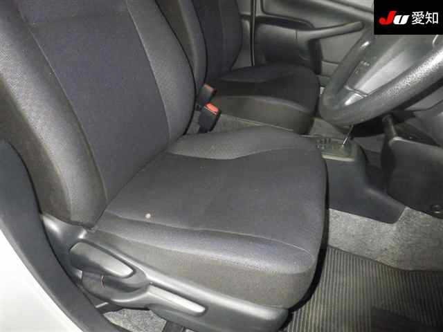 Toyota SUCCEED VAN 2019 7139682-6