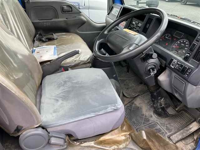 Mazda TITAN 2015 7145964-7