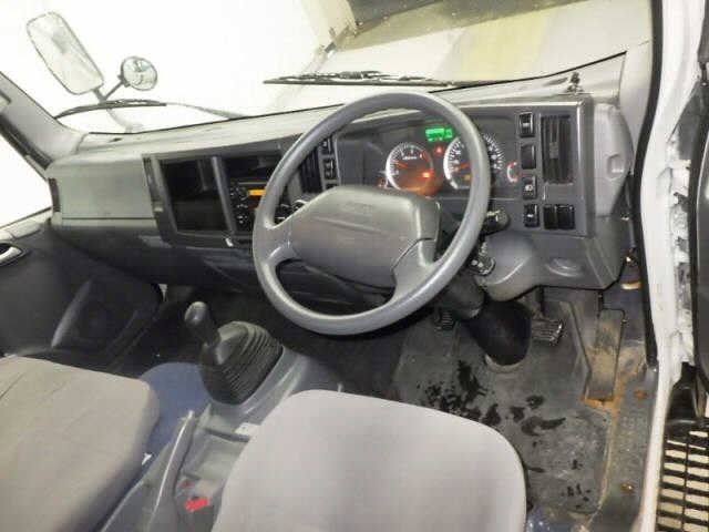 Mazda TITAN 2015 7146071-3