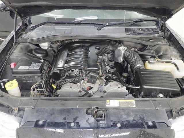 Chrysler 300C 2010 7159038-7
