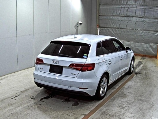 Audi A3 2017 7157782-5