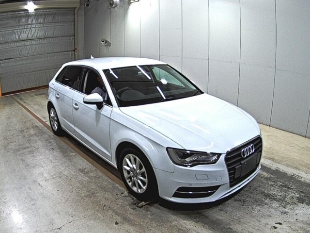 Audi A3 2016 7157783-0