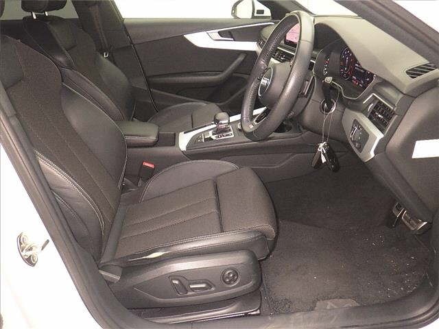 Audi A4 2018 7157997-5