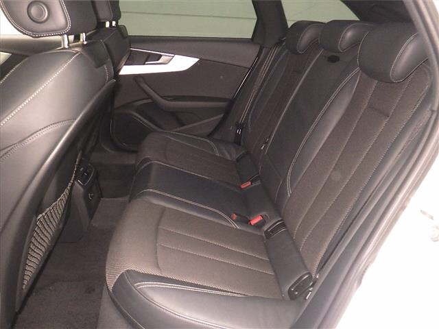 Audi A4 2018 7157997-7